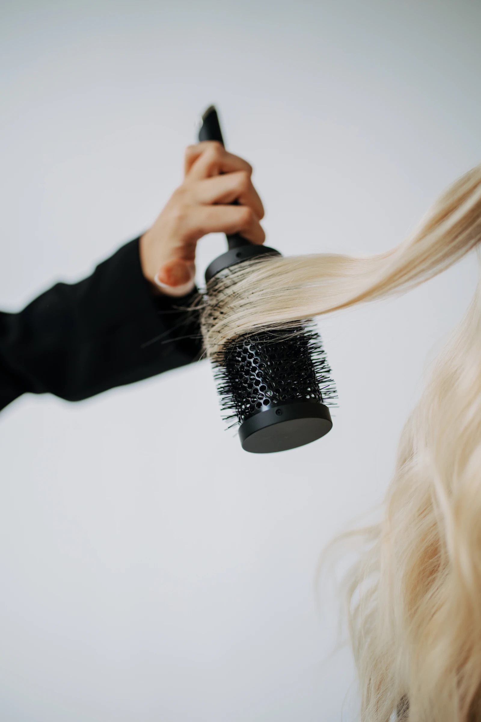 Round-brush finish
